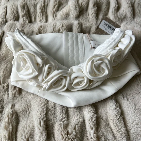 Meshki White Strapless Rose Appliqué Crop Top - Picture 8 of 10